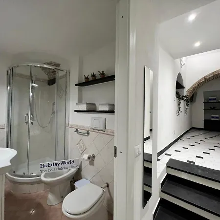 Apartment La Casa Di Zuli By World Genoa