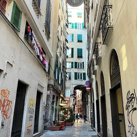La Casa Di Zuli By World Apartment Genoa